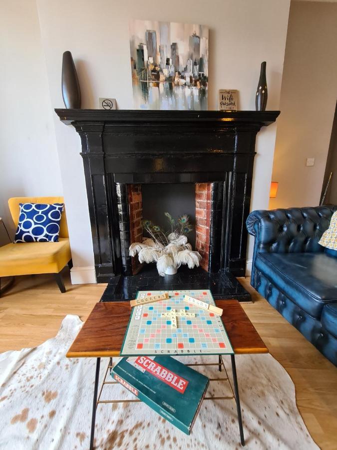 Burton-upon-Trent Coopers, Ground Floor Apartment With 2 Bedrooms And 2 Bathrooms Within A Georgian Listed Building מראה חיצוני תמונה