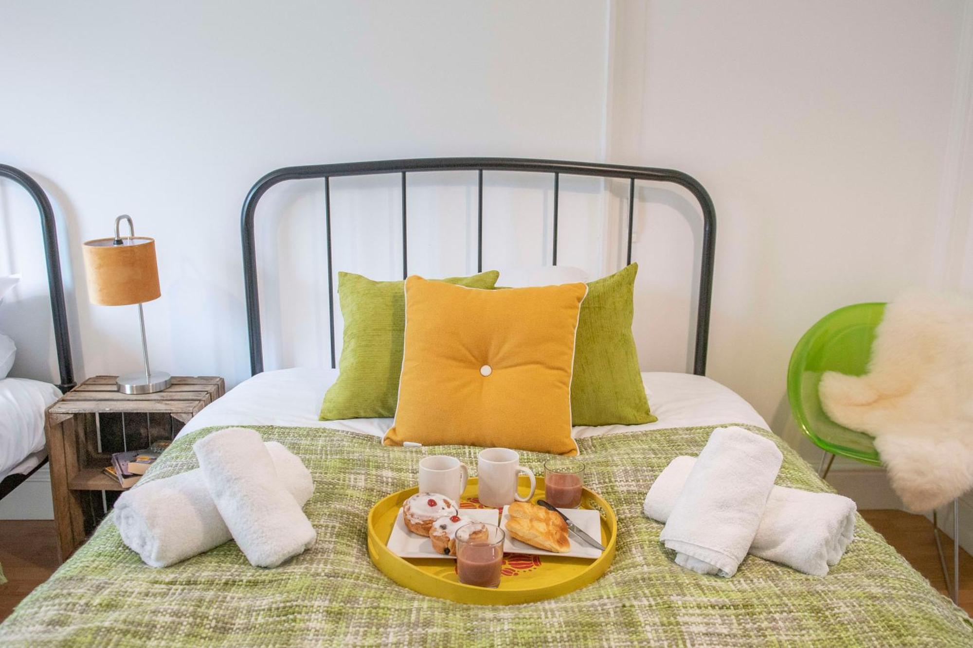 Burton-upon-Trent Coopers, Ground Floor Apartment With 2 Bedrooms And 2 Bathrooms Within A Georgian Listed Building מראה חיצוני תמונה